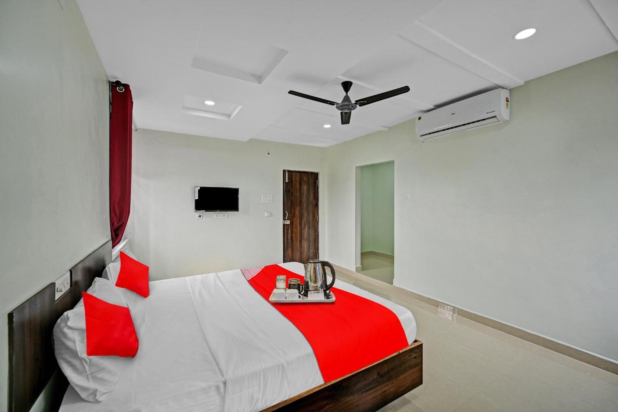 Hotel O Vrk Residency Kurmannapalem Extérieur photo