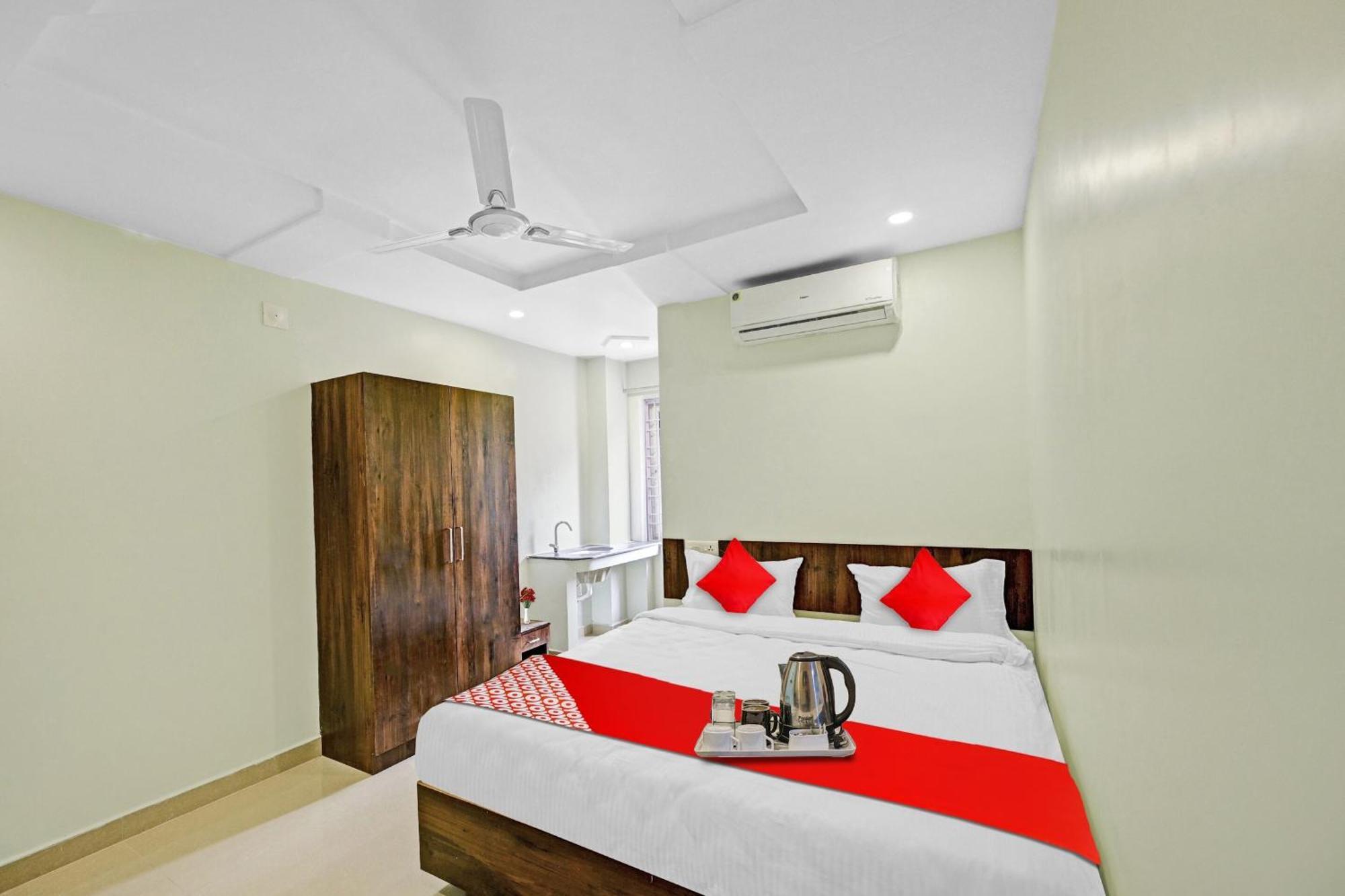 Hotel O Vrk Residency Kurmannapalem Extérieur photo