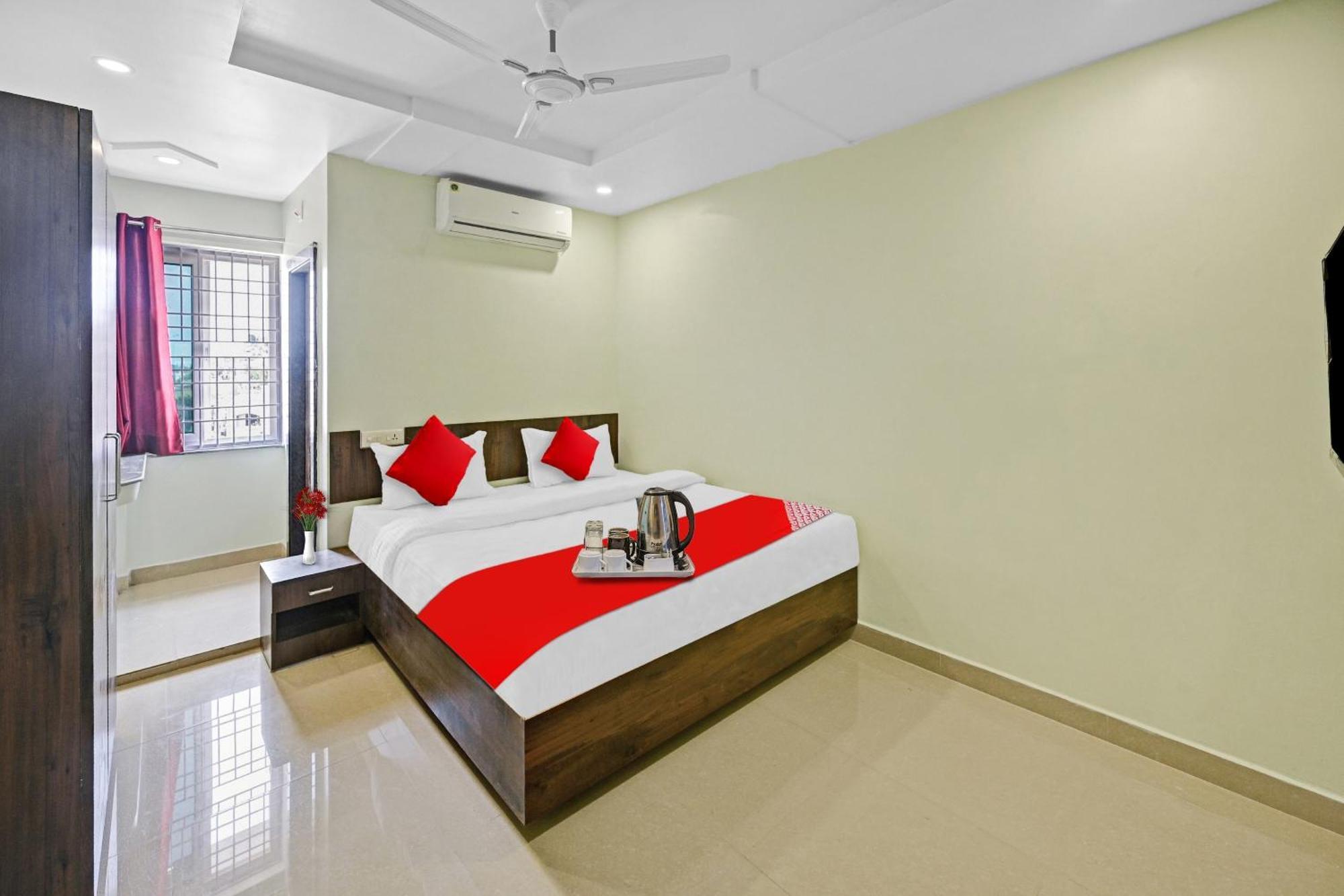 Hotel O Vrk Residency Kurmannapalem Extérieur photo