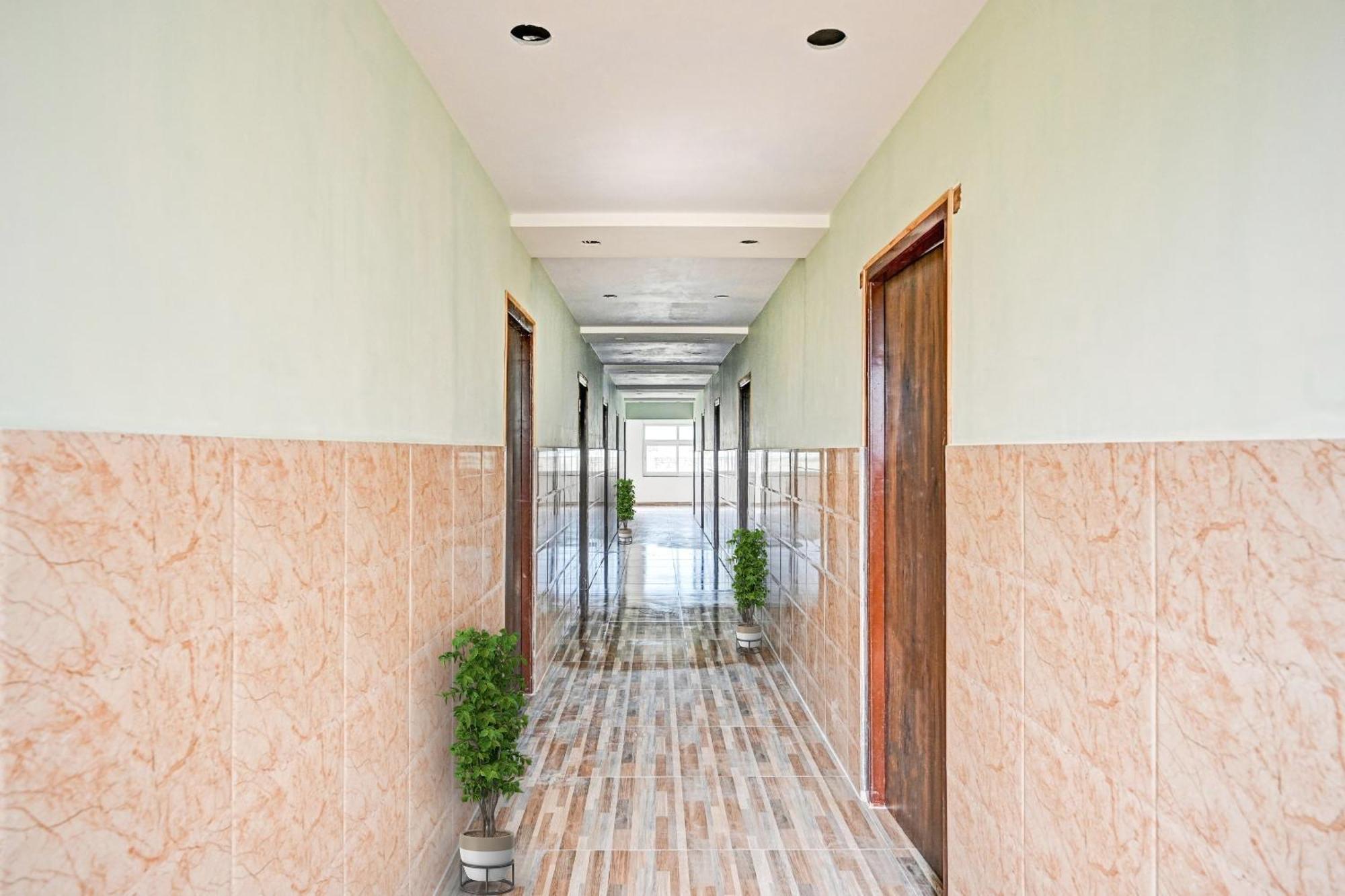 Hotel O Vrk Residency Kurmannapalem Extérieur photo